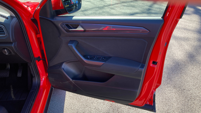 Volkswagen T-Roc 1.5 TSI EVO SEL 5dr DSG Petrol Hatchback